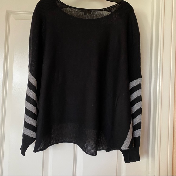 NWT LAmade Women's Stripe Three-Quarter Sleeve Boat Neck Top - Picture 8 of 12